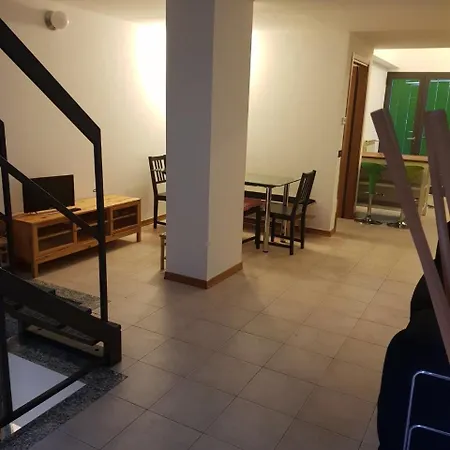 Penthouse Loft X7 People Lägenhet *